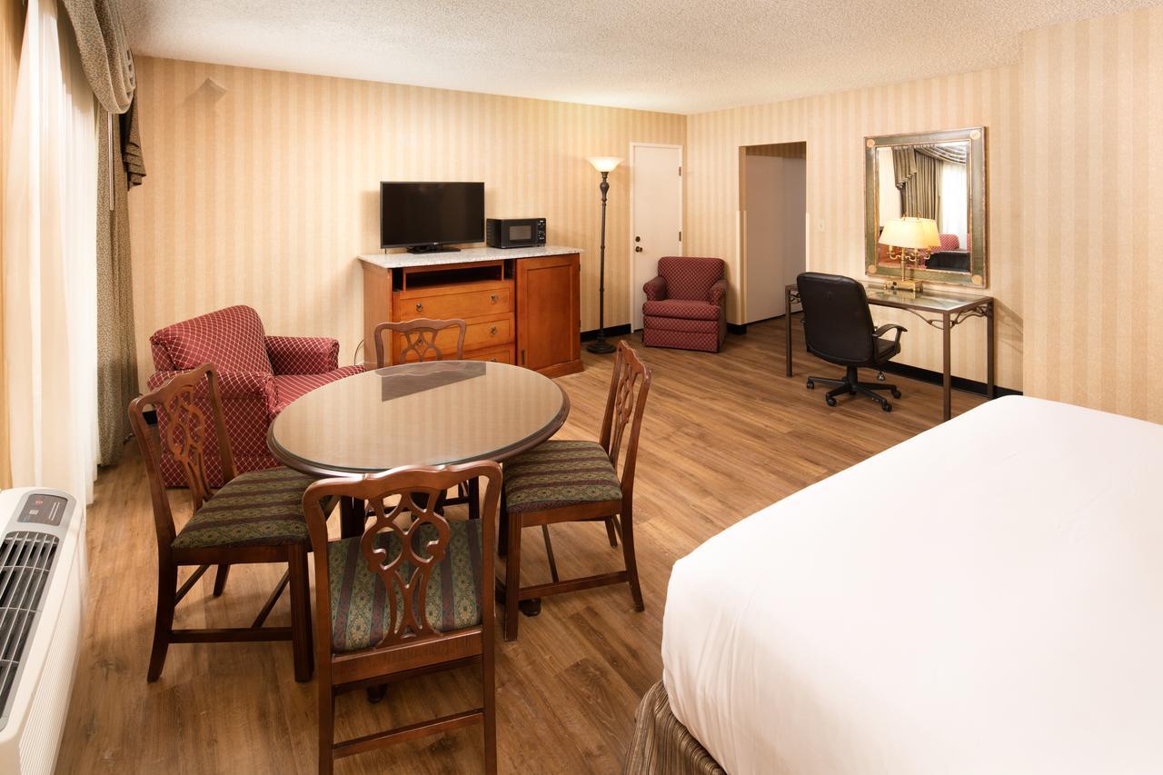 Red Lion Hotel Туин-Фолс Экстерьер фото