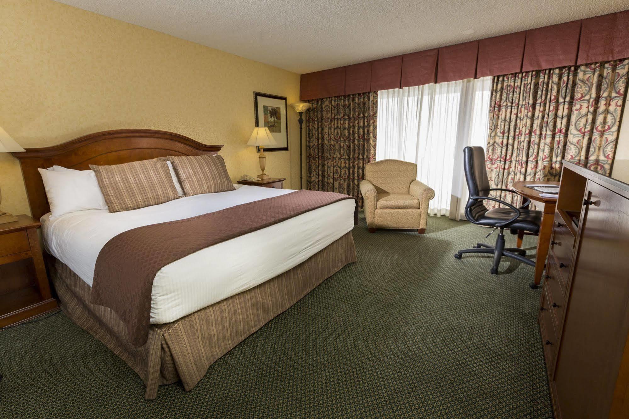Red Lion Hotel Туин-Фолс Экстерьер фото